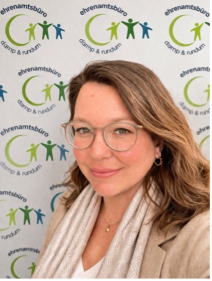 Das Foto zeigt Julia Nikitin